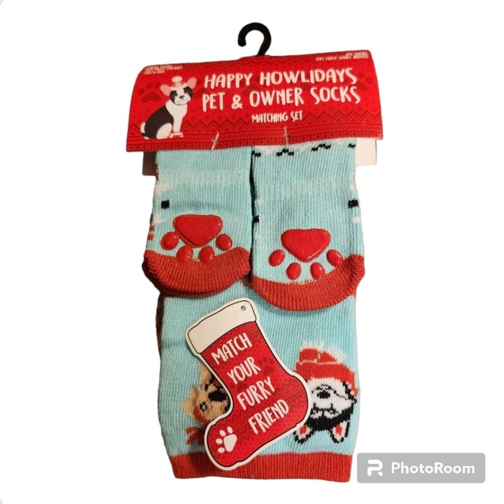 3/$27 Happy Howlidays Owner and Small Pet Socks - NWT
